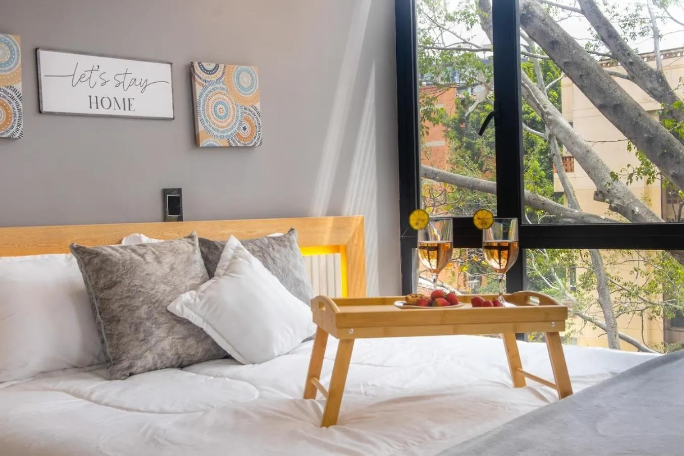 Cozy Aparta-Suite Stadio Rosa Negra Medellín Colômbia